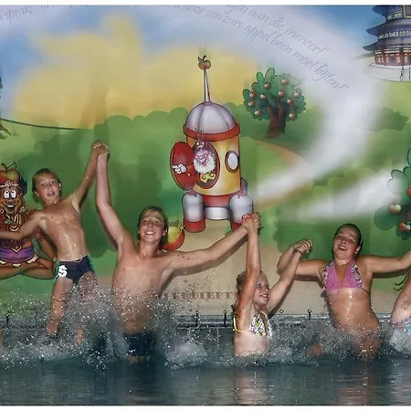 Hytte Campingpark De Bongerd Tuitjenhorn