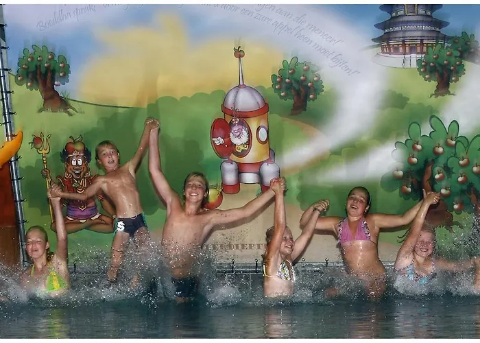 Lodge Campingpark De Bongerd Tuitjenhorn